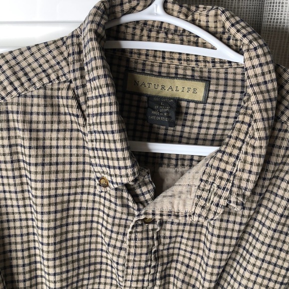 Button up top - Picture 3 of 4